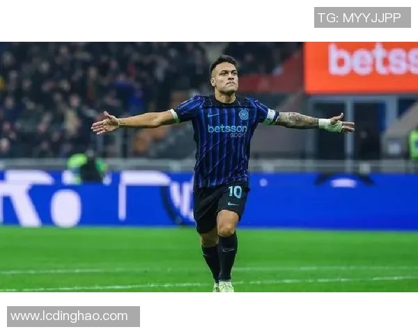 双雄争霸米兰城：劳塔罗15球领跑，普利希奇14球紧逼，2025意甲金靴悬念升级